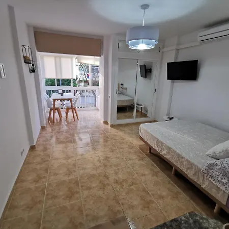 Apartment Estudio Holidays Hercules *